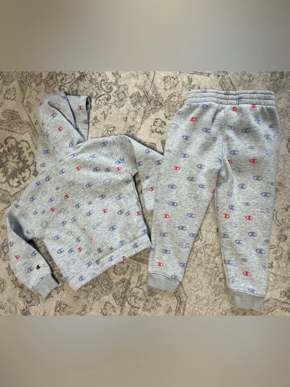 Champion preloved still